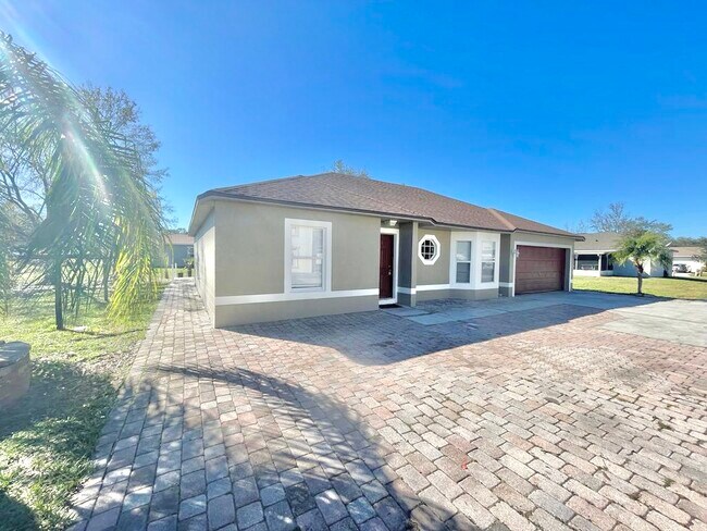 Building Photo - 221 Cobalt Dr