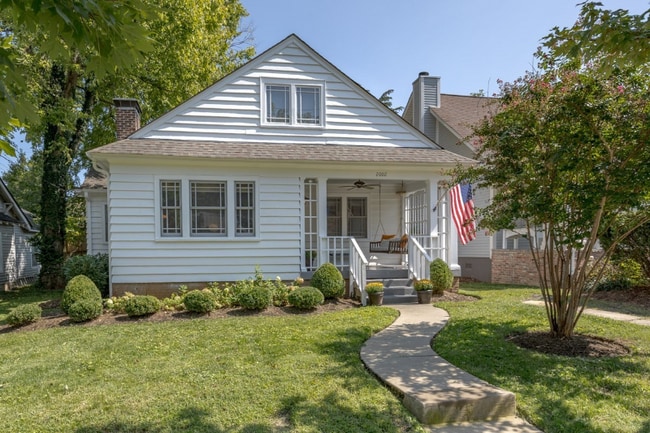 Building Photo - 2002 18th Ave S