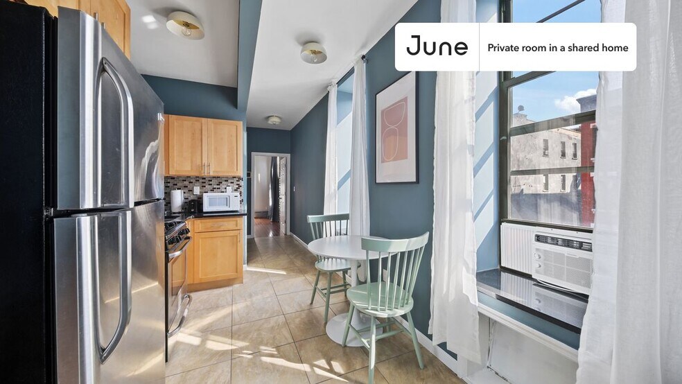 Building Photo - Room in Shared 2 bed/1 bath home