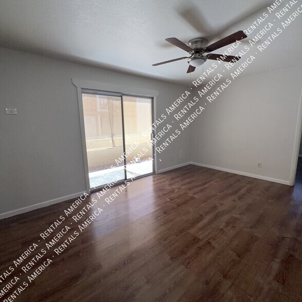Building Photo - 520 N Stapley Dr