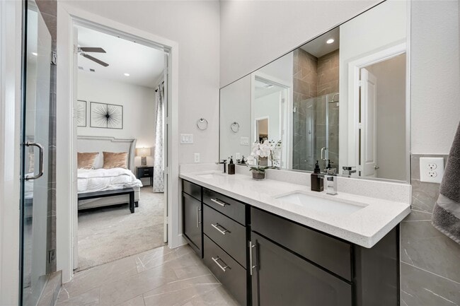 Building Photo - 108 Knightsbridge Park Ln