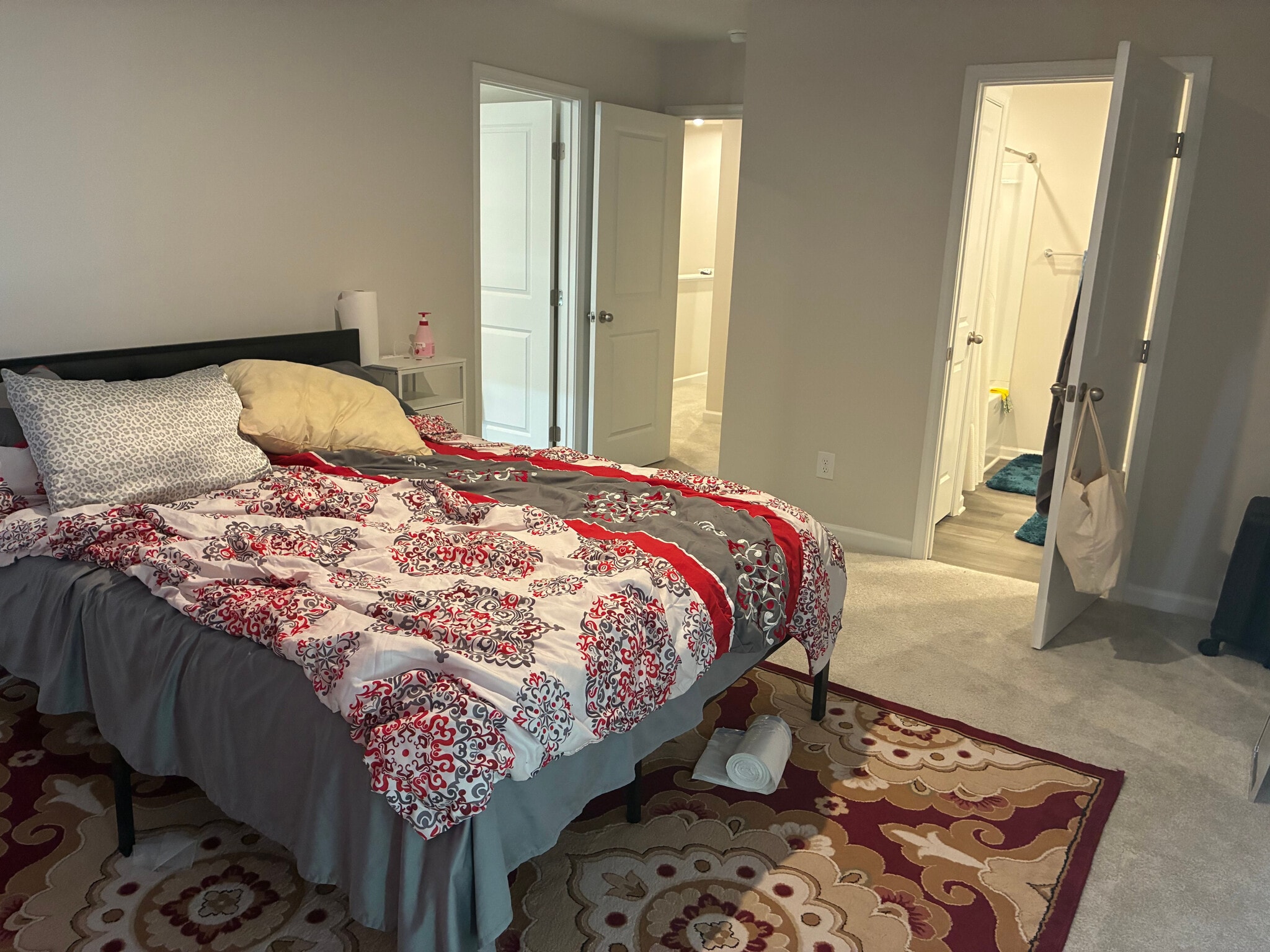 Building Photo - Room in Townhome on Tarik Ln