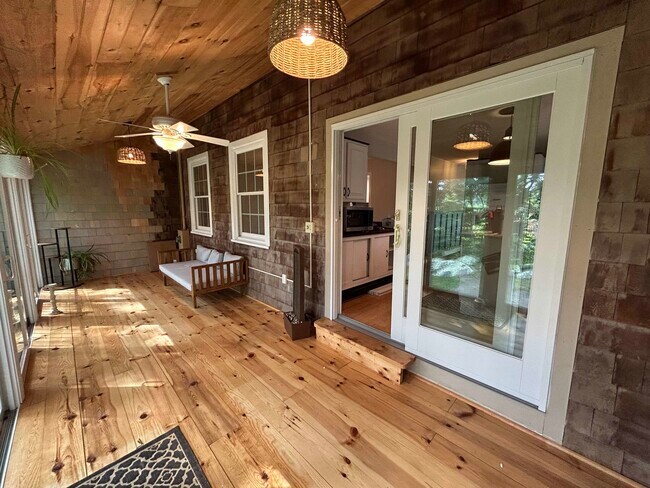 Building Photo - 41 Boulder Brook Dr