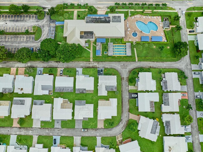 Building Photo - 519 SW 18th St