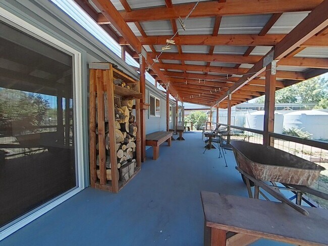 Building Photo - 2 Bedroom House ~ Albany ~ Pet Friendly