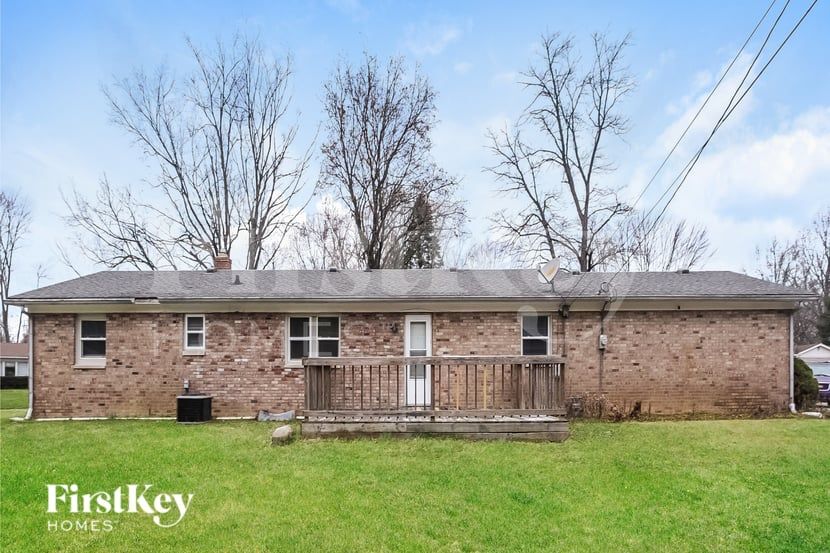 Building Photo - 6045 N Alton Ave