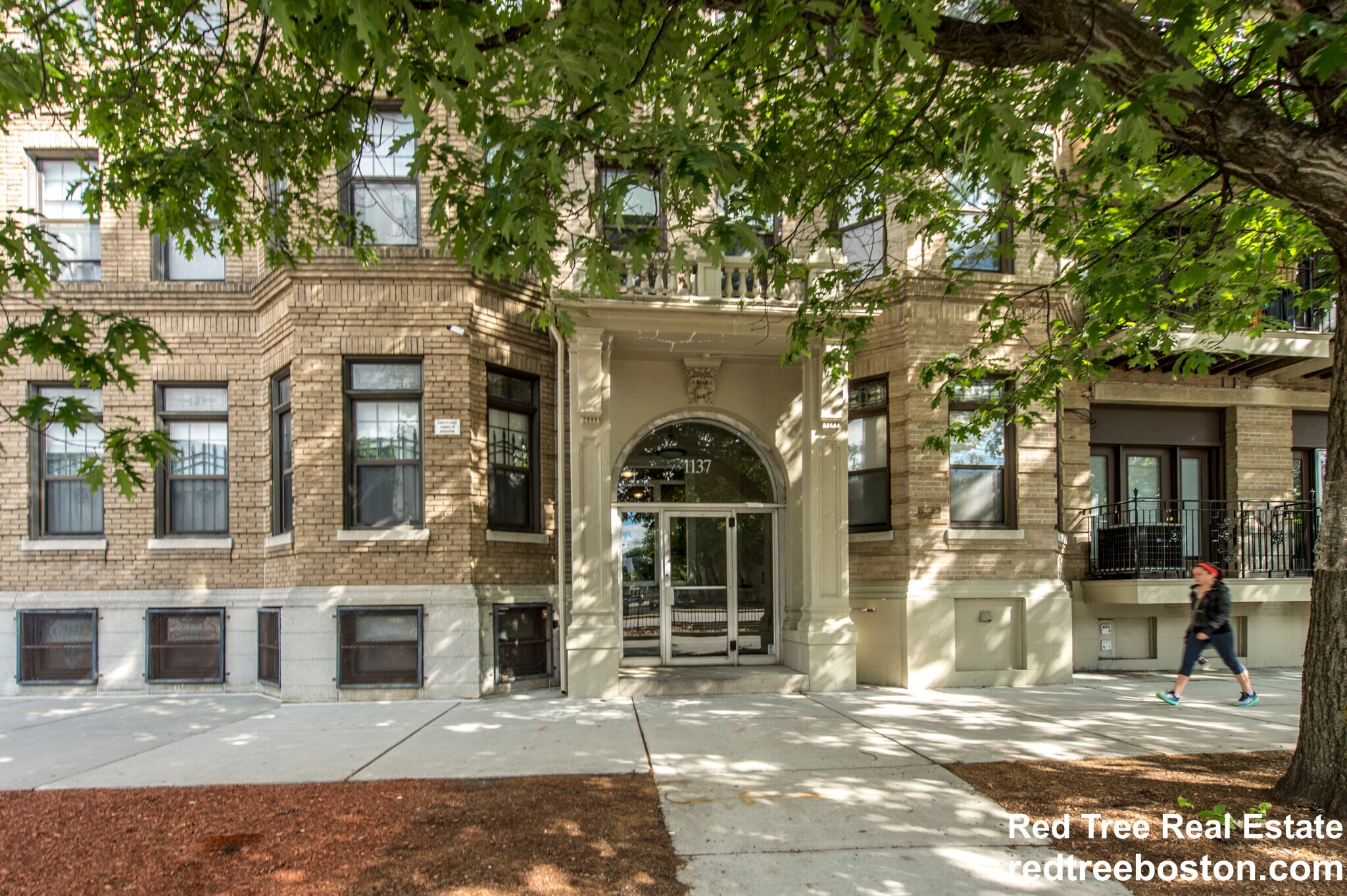 Building Photo - 1133 Commonwealth Ave