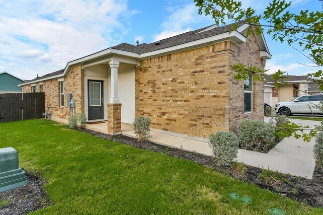 Building Photo - 4240 Rimrock Rose Ln
