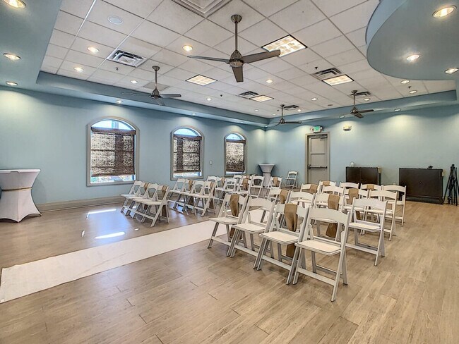 Building Photo - 705 Ocean Course Ave
