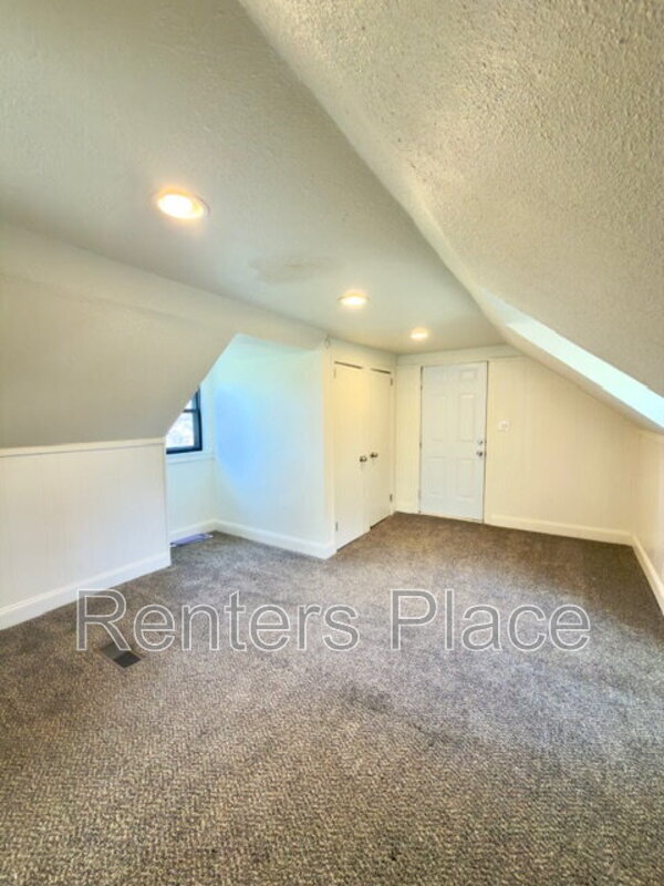 Building Photo - 5736 S Quincy Pl