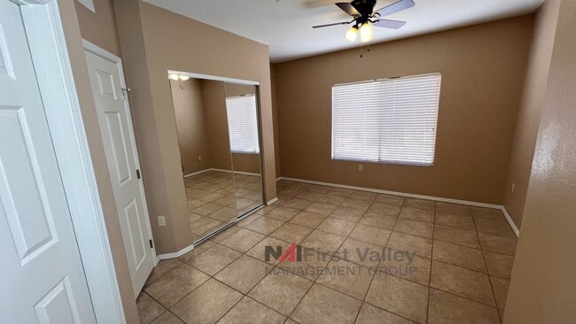 Building Photo - 2 Bedrooms, 2 Baths