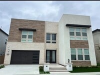 Building Photo - 35 Primrose Ct