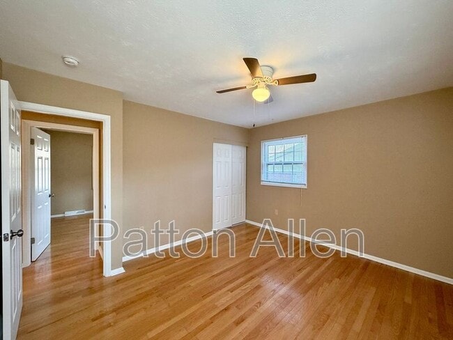 Building Photo - 12 W Haith Dr