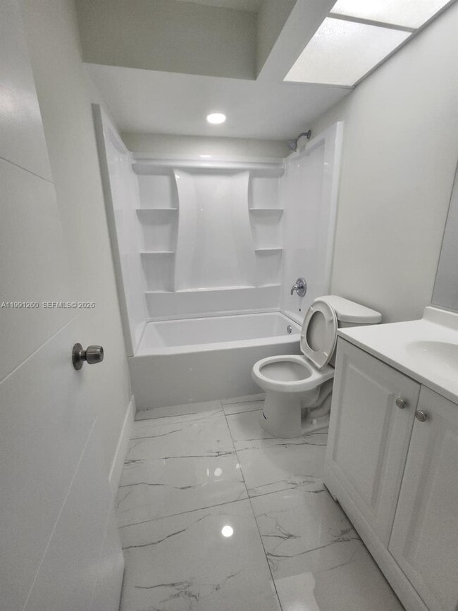 Building Photo - 1459 Yellowthroat St