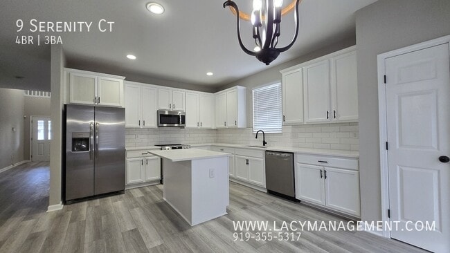 Building Photo - 9 Serenity Ct