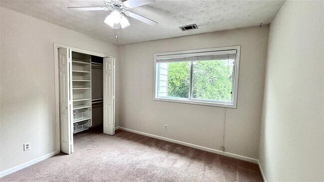Building Photo - 3230 Moss Creek Dr