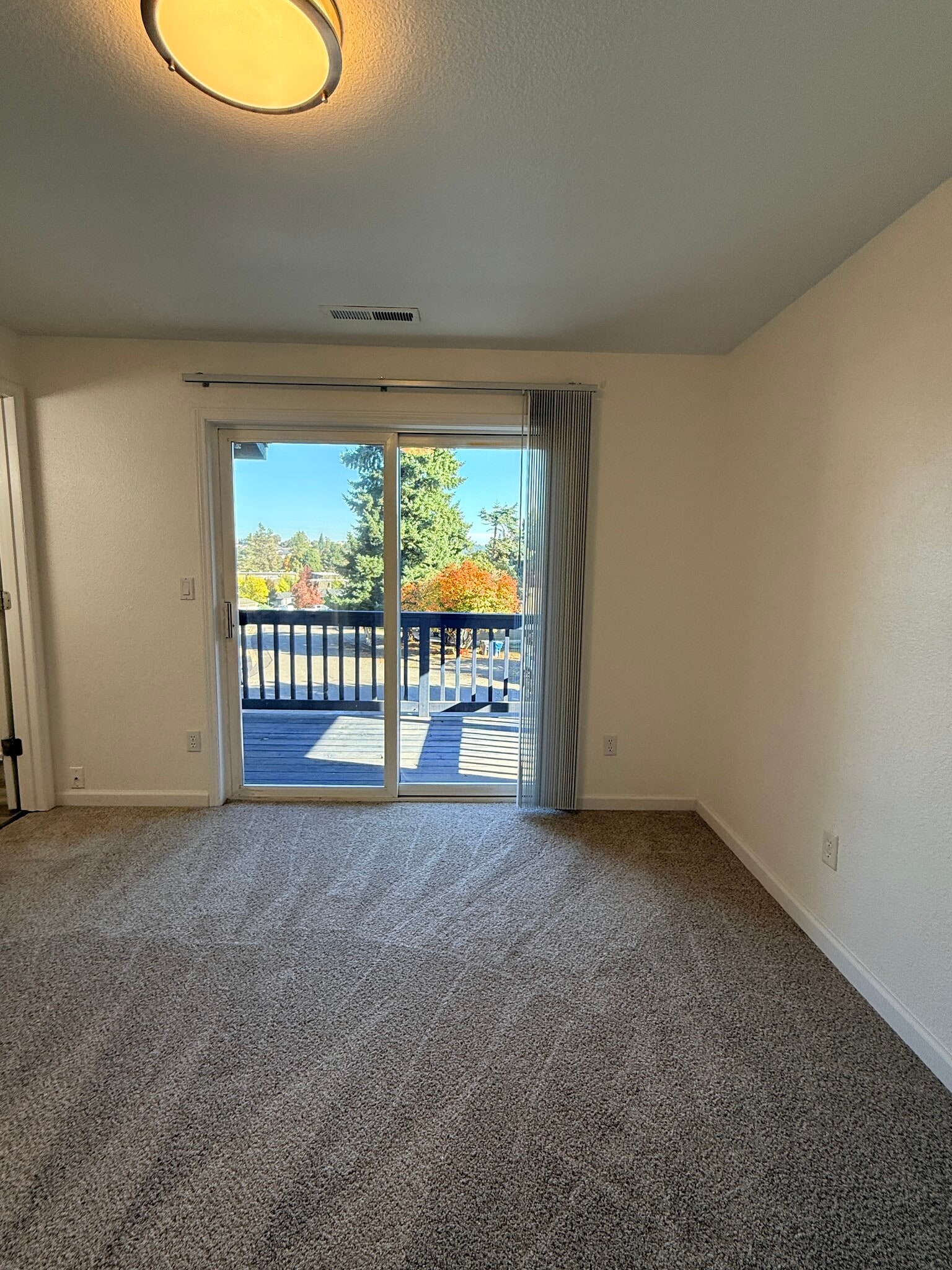 Building Photo - 1545 Fircrest Ct SE