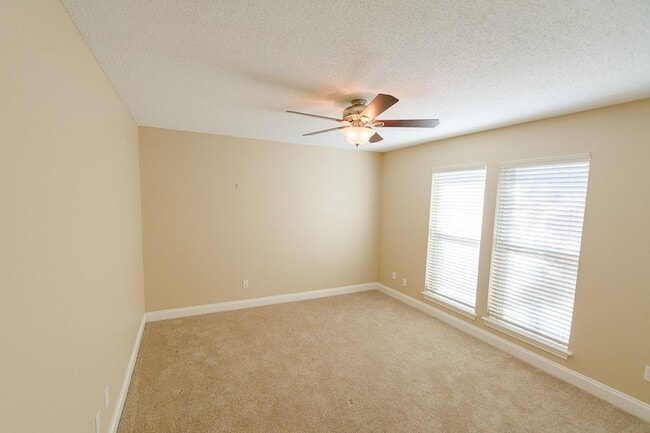 Building Photo - 14816 Sopras Cir