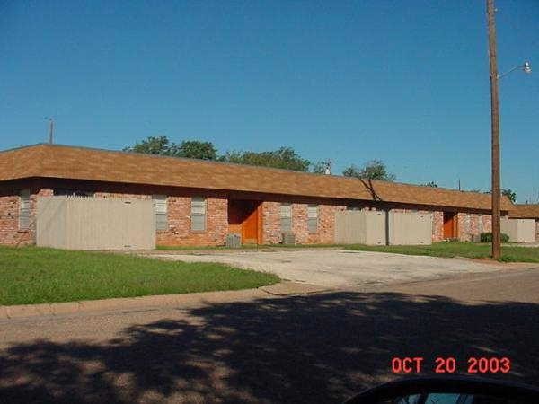 Primary Photo - 300 N Jefferson St
