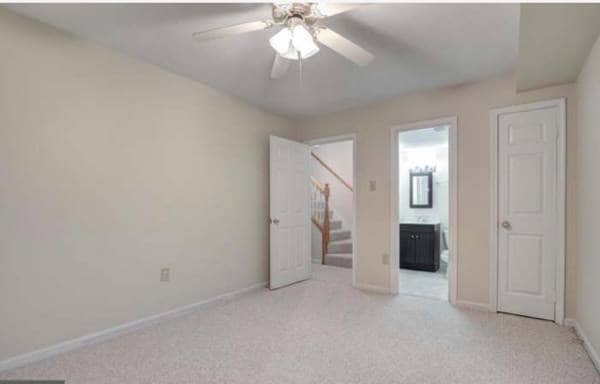 Primary Photo - 10430 Armstrong St