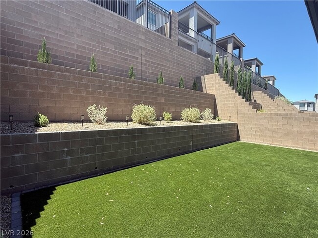 Building Photo - 1587 Pacific Baza St