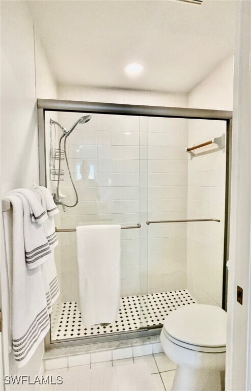 Building Photo - 864 Tanbark Dr