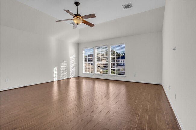 Building Photo - 3815 Hogan Ct