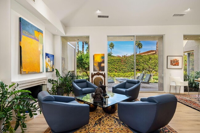 Building Photo - 79120 Fox Run