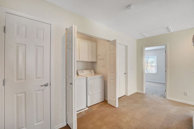 Building Photo - Beautiful Home in Amazing Rhodes Ranch - G...