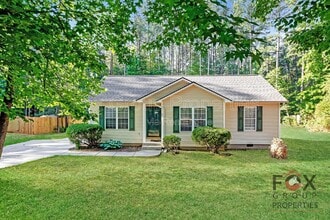 Building Photo - 184 Brook Creek Dr