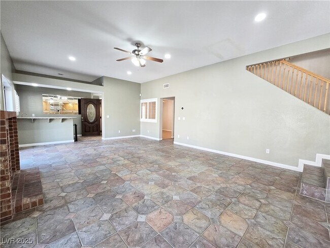 Building Photo - 2522 Furnace Creek Ave