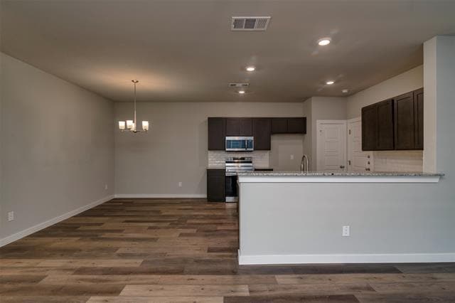 Building Photo - 660 Harvest Moon Dr
