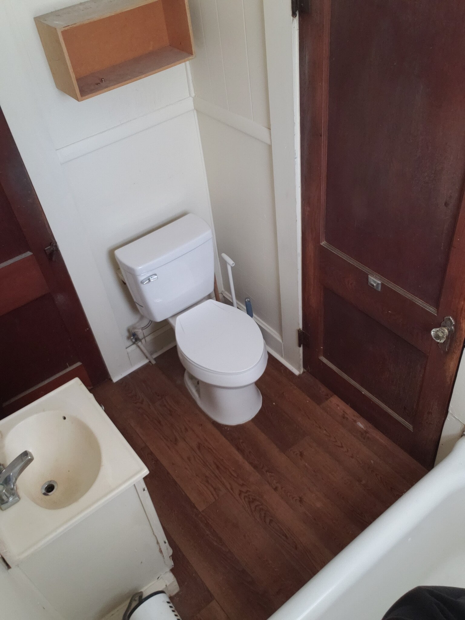 Building Photo - 715 N Main St