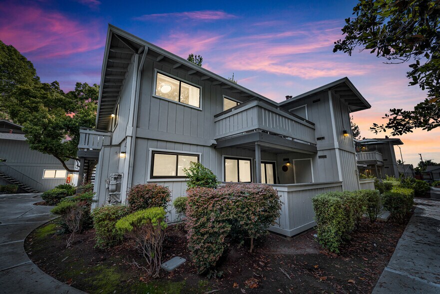 Building Photo - 39751 Bissy Cmn