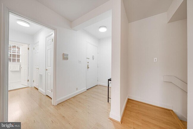 Building Photo - 3701 39th St NW