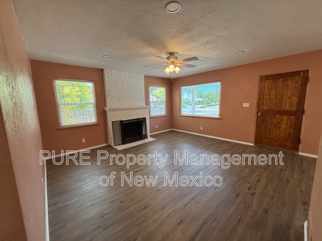 Building Photo - 1104 Acoma Pl