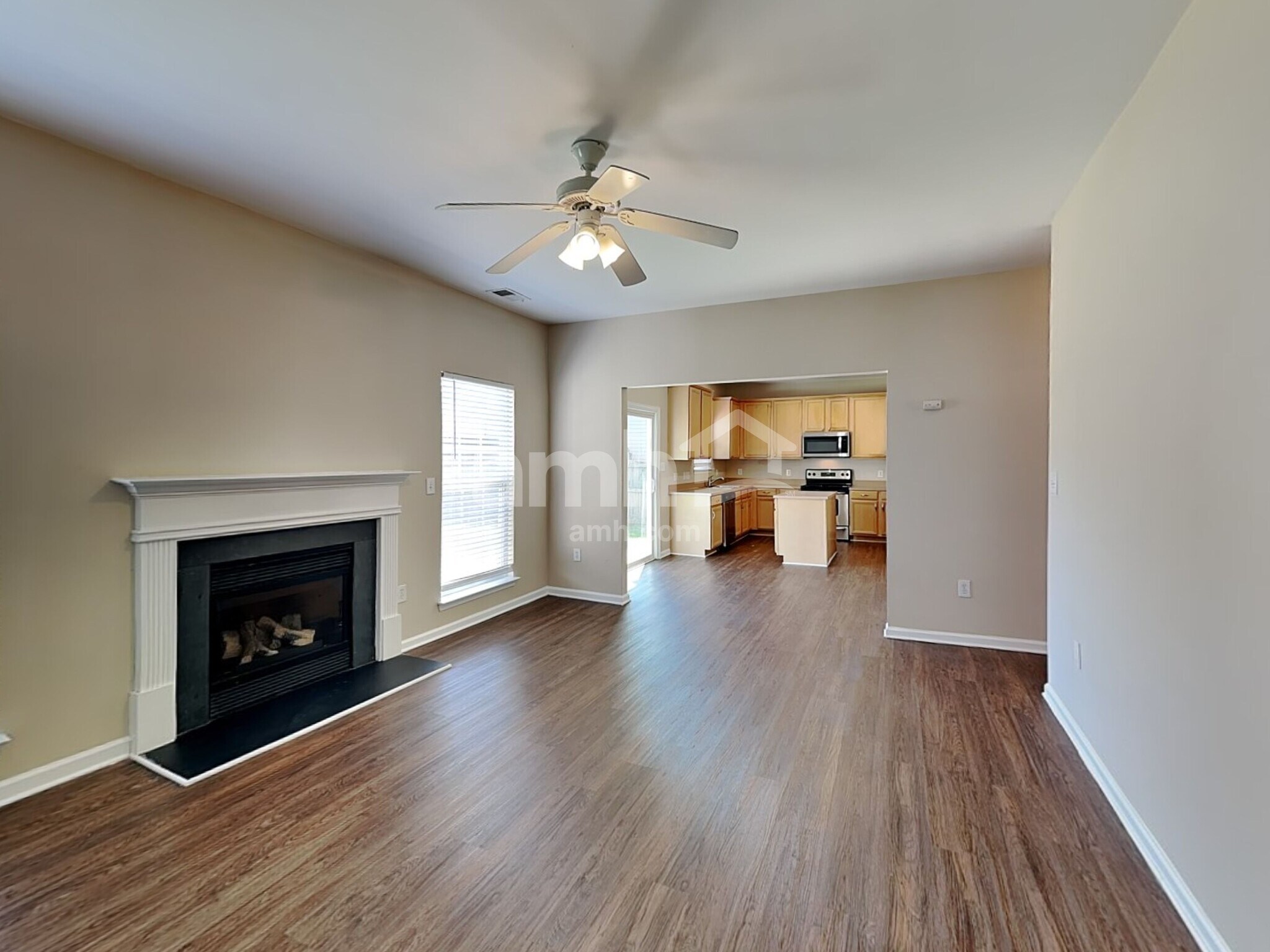 Building Photo - 1036 Reigate Rd