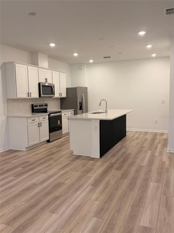 Building Photo - 11342 Nona Sound St