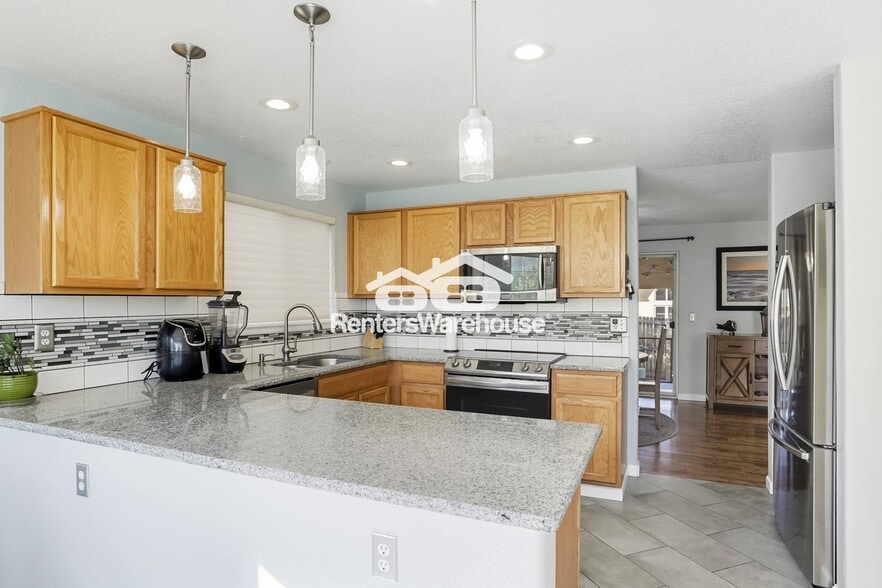 Building Photo - 6077 S Quatar Way