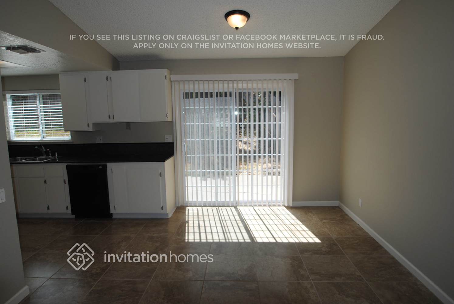Building Photo - 7500 Verdugo Way