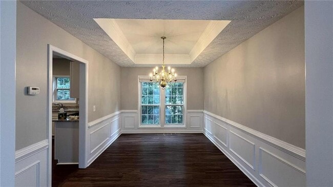 Building Photo - 2845 White Blossom Ln