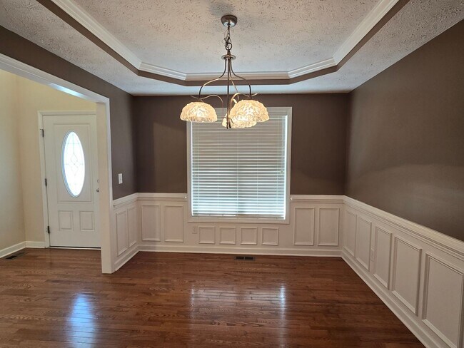 Building Photo - 197 Rolling Stone Ct