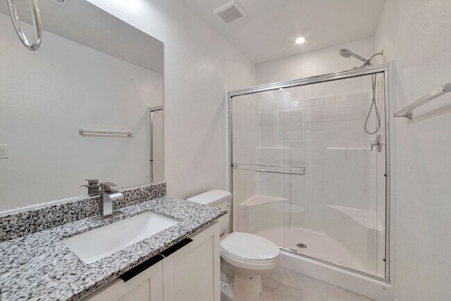 Building Photo - 10937 Parsley Ave