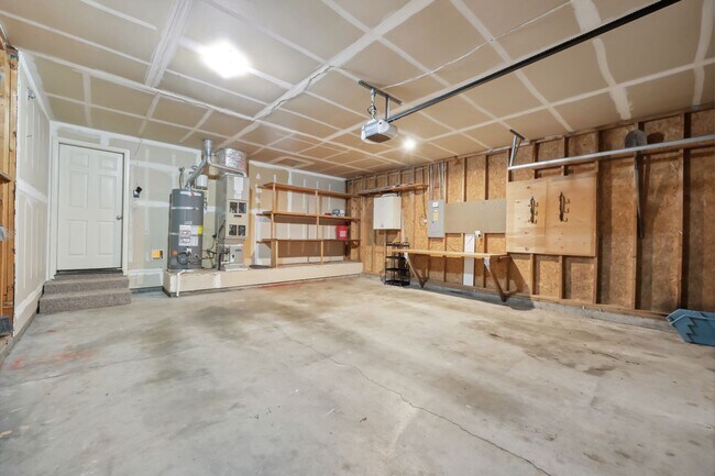 Building Photo - 1012 Irving St SW