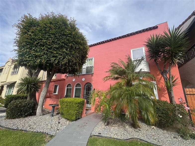 Building Photo - 1056 S Redondo Blvd