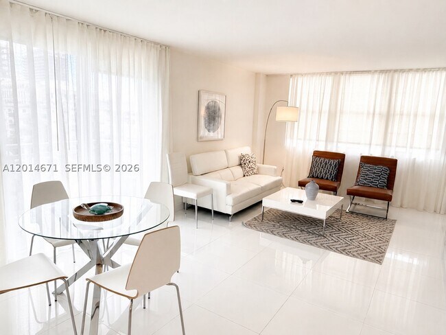 Building Photo - 6917 Collins Ave