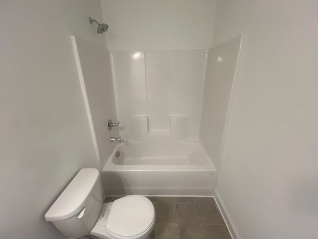 Building Photo - 312 Traywick Pl