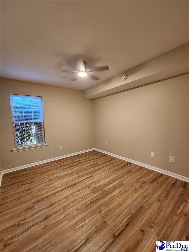 Building Photo - 1253 Vía Ponticello