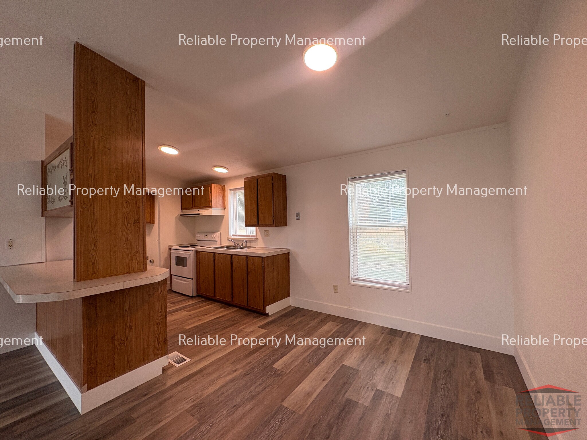 Building Photo - 254 N 700 W