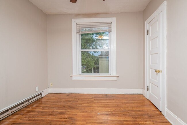 Building Photo - 1731 N 4th St